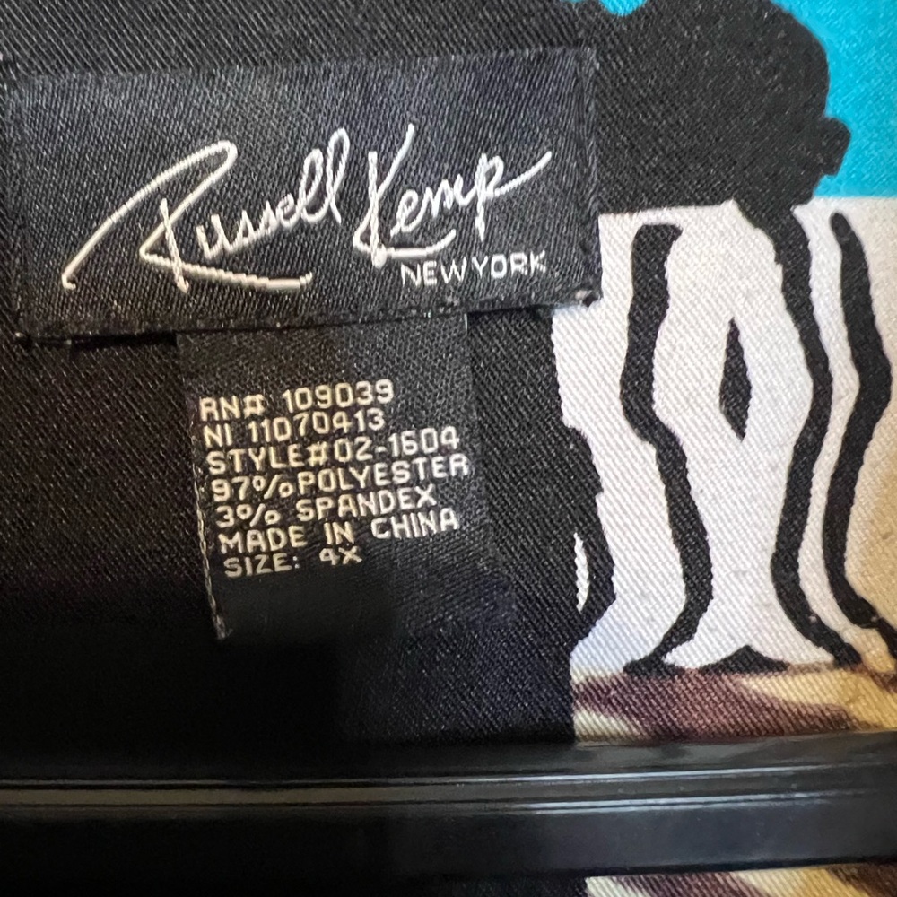 Russell Kemp Aqua Blue,Brown, White, and Black Animal Patterned Jacket. Size 4X - Picture 3 of 5